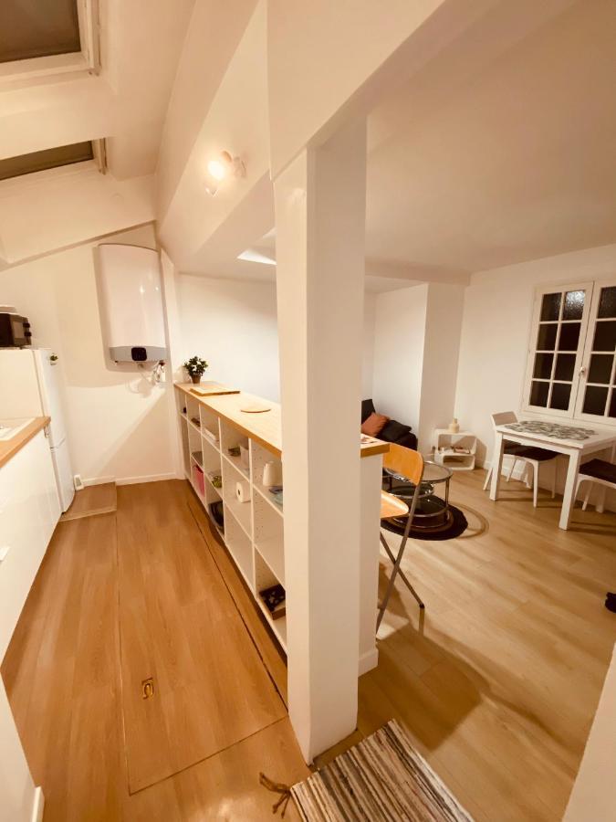 Paris Louvre Apartment Exterior photo